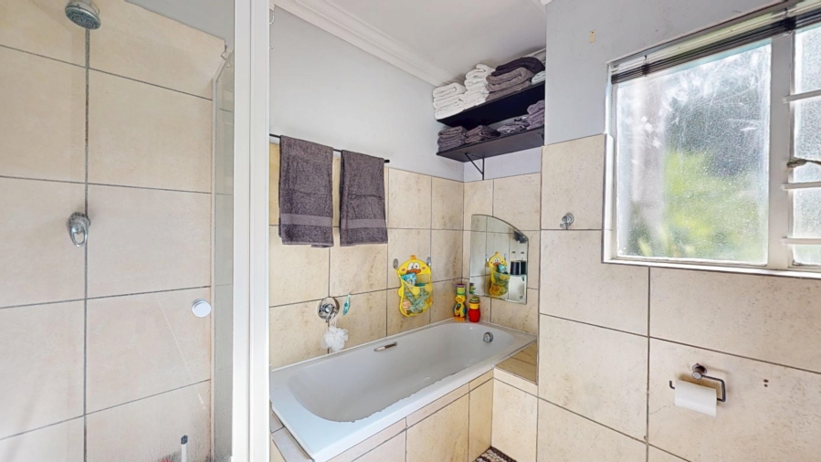 2 Bedroom Property for Sale in Ravenswood Gauteng