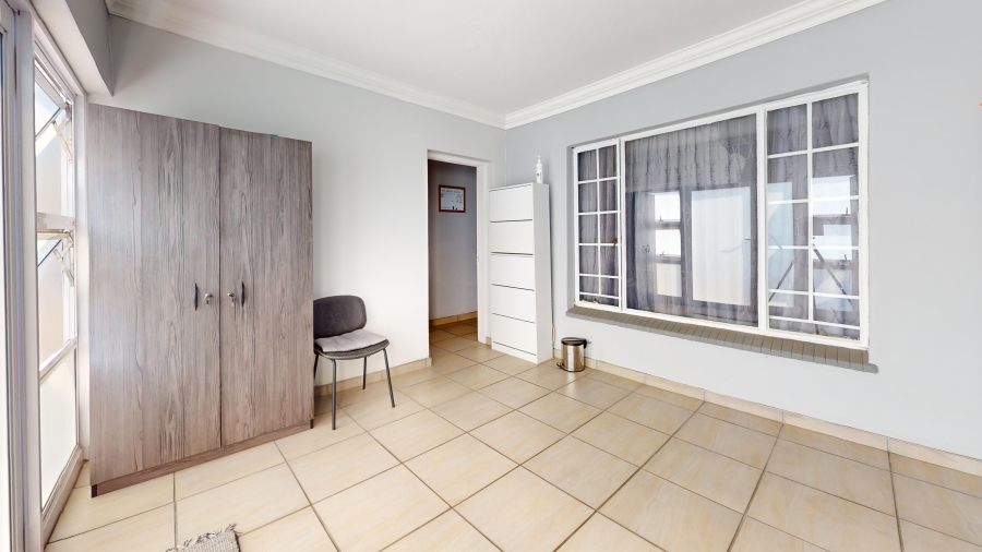 2 Bedroom Property for Sale in Ravenswood Gauteng
