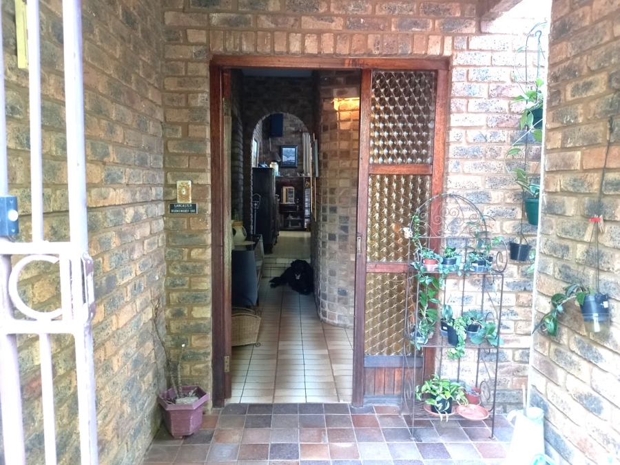 4 Bedroom Property for Sale in Monument Park Gauteng
