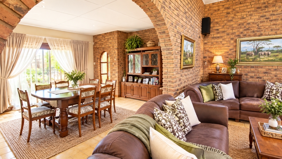 4 Bedroom Property for Sale in Monument Park Gauteng