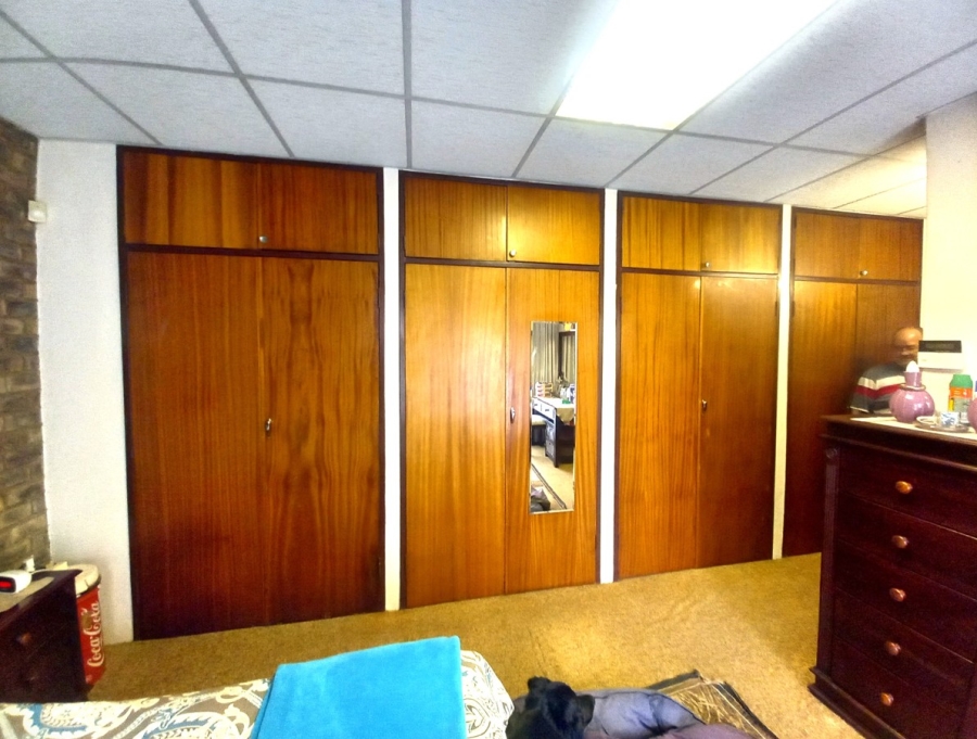 4 Bedroom Property for Sale in Monument Park Gauteng
