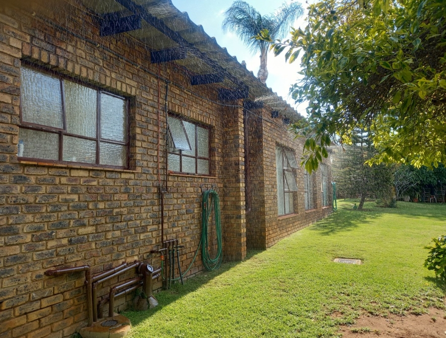 4 Bedroom Property for Sale in Monument Park Gauteng