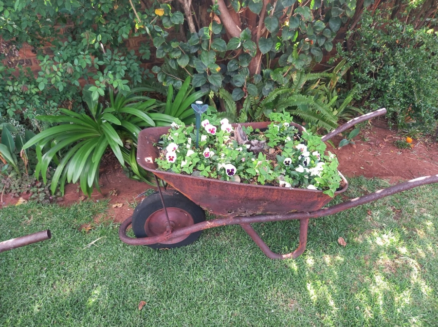 4 Bedroom Property for Sale in Monument Park Gauteng