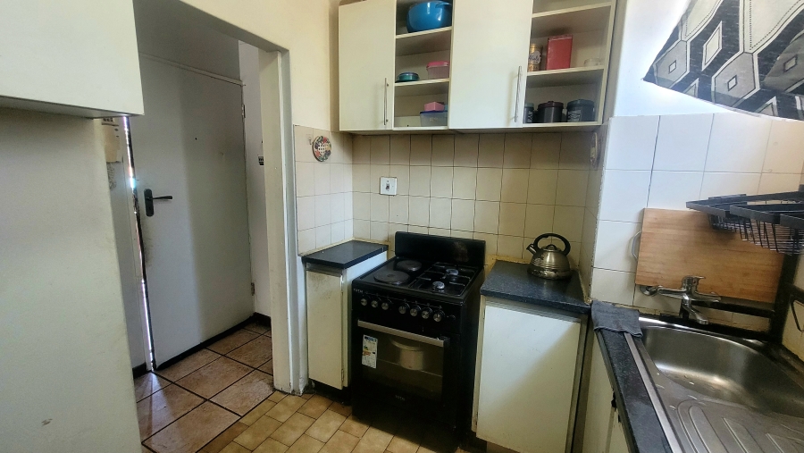2 Bedroom Property for Sale in Sunnyside Gauteng