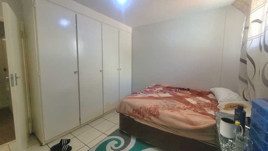 2 Bedroom Property for Sale in Sunnyside Gauteng