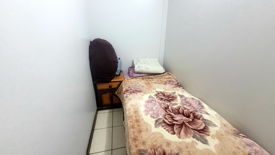 2 Bedroom Property for Sale in Sunnyside Gauteng