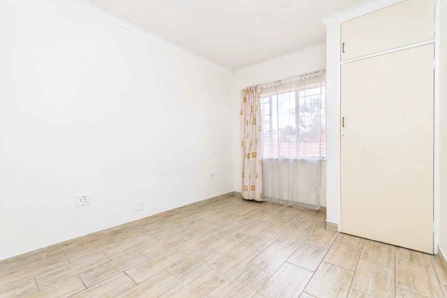 2 Bedroom Property for Sale in Lyttelton Manor Gauteng