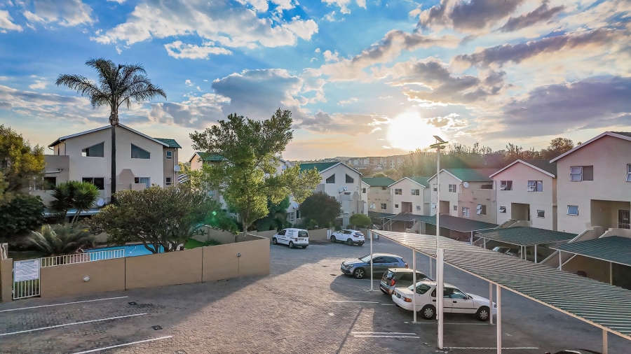 To Let 1 Bedroom Property for Rent in North Riding Gauteng
