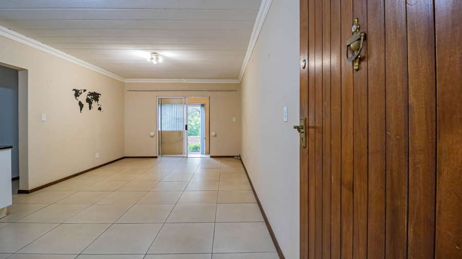 To Let 1 Bedroom Property for Rent in North Riding Gauteng