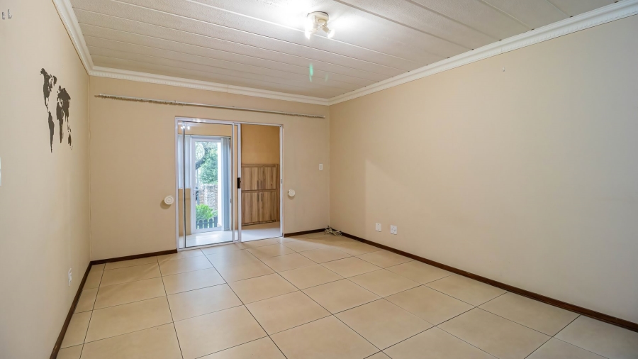To Let 1 Bedroom Property for Rent in North Riding Gauteng
