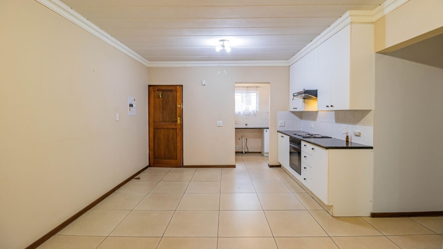 To Let 1 Bedroom Property for Rent in North Riding Gauteng