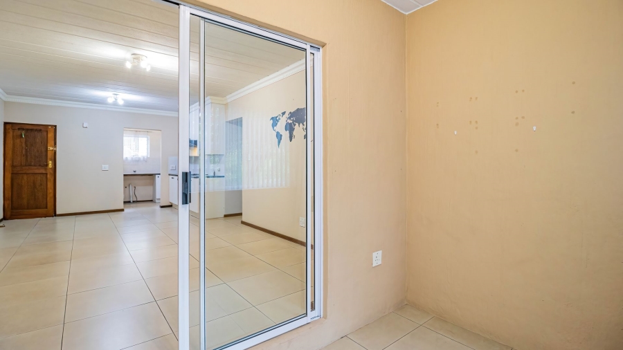 To Let 1 Bedroom Property for Rent in North Riding Gauteng