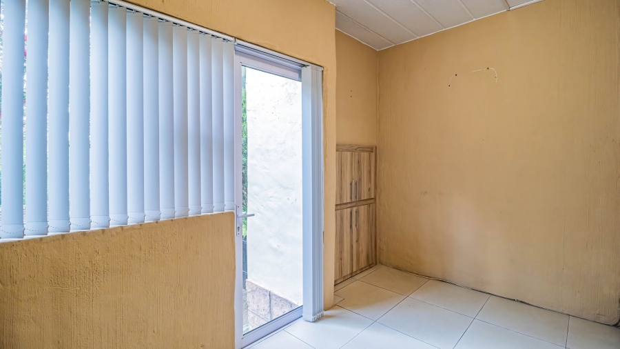 To Let 1 Bedroom Property for Rent in North Riding Gauteng