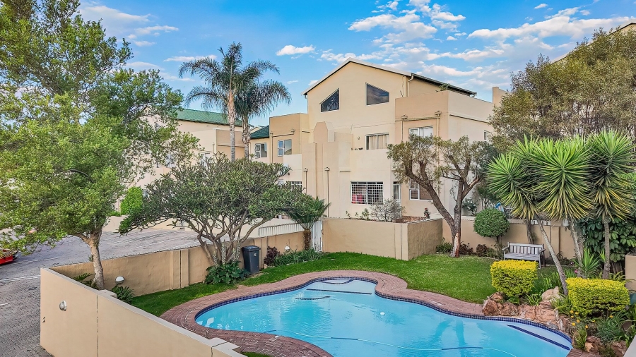 To Let 1 Bedroom Property for Rent in North Riding Gauteng