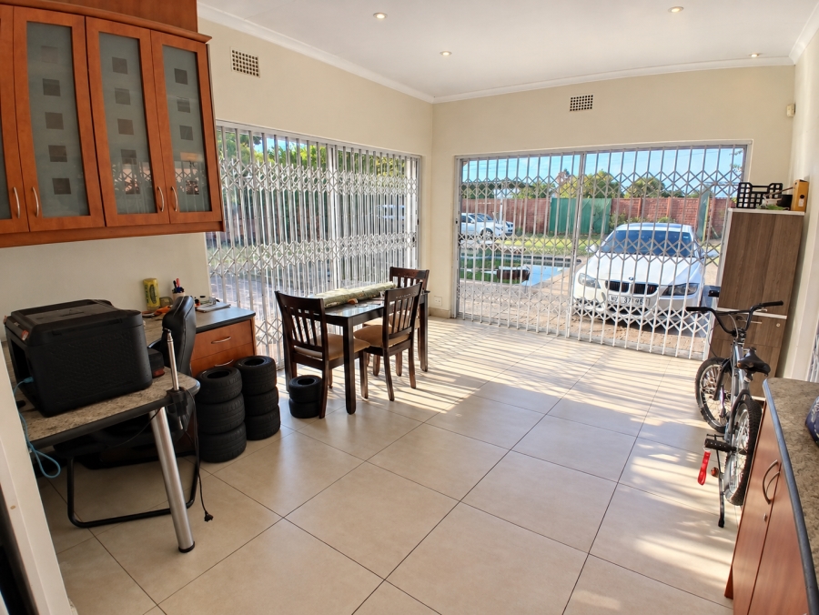 4 Bedroom Property for Sale in Three Rivers Gauteng