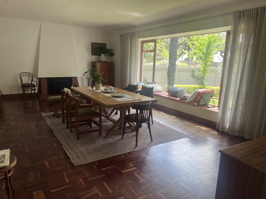 To Let 4 Bedroom Property for Rent in Waterkloof Gauteng