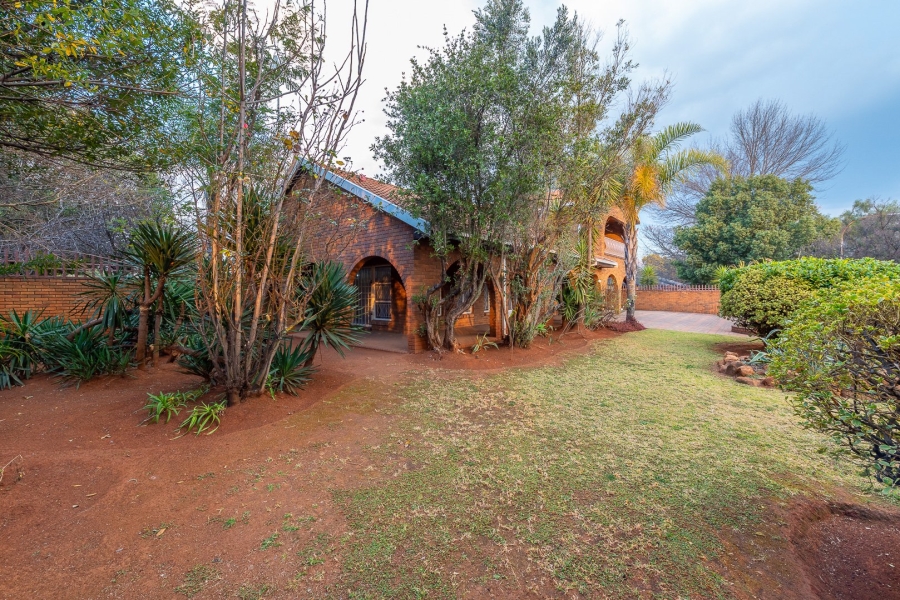 4 Bedroom Property for Sale in Brackenhurst Gauteng