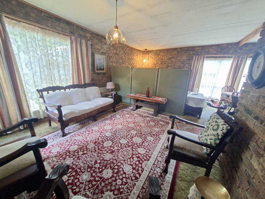 4 Bedroom Property for Sale in Die Wilgers Gauteng