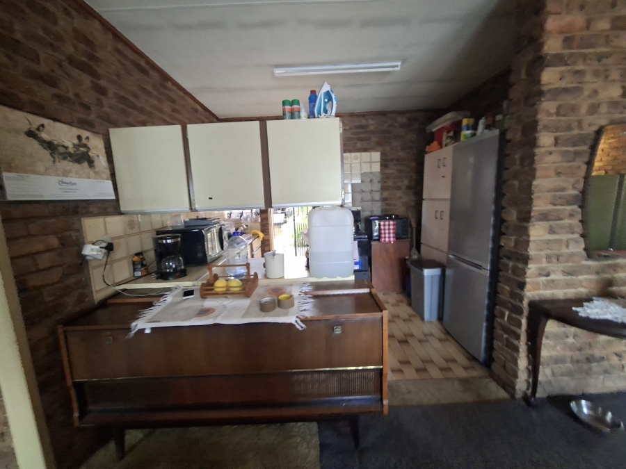 4 Bedroom Property for Sale in Die Wilgers Gauteng