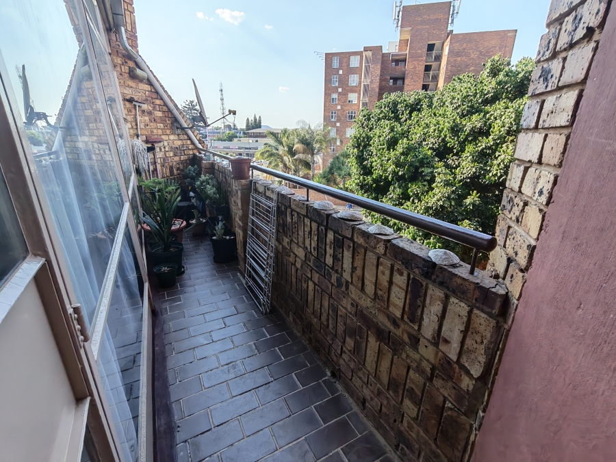 2 Bedroom Property for Sale in Pretoria North Gauteng