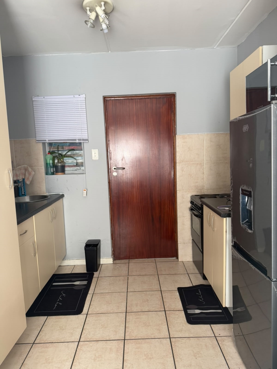 To Let 1 Bedroom Property for Rent in Braamfontein Werf Gauteng