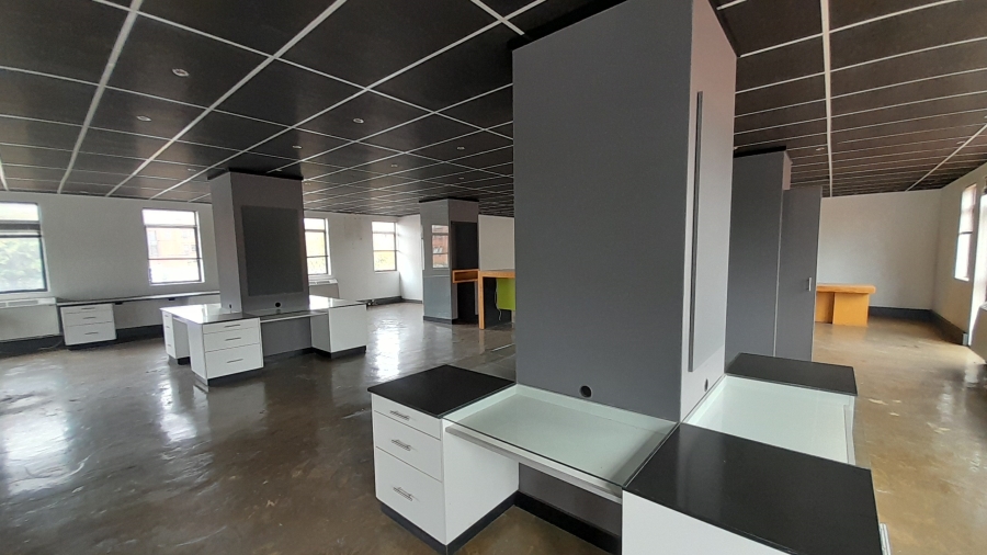 To Let Commercial Property for Rent in Faerie Glen Gauteng