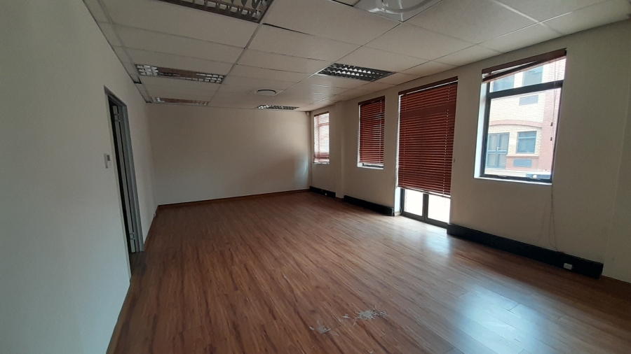 To Let Commercial Property for Rent in Faerie Glen Gauteng