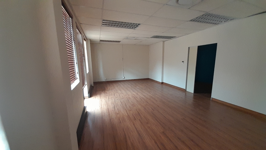 To Let Commercial Property for Rent in Faerie Glen Gauteng