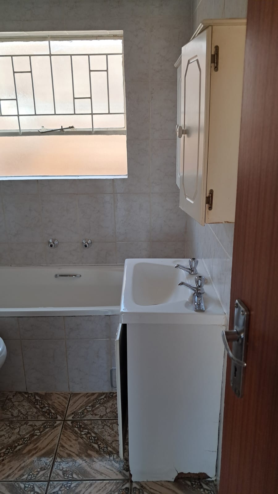 2 Bedroom Property for Sale in Noordheuwel Gauteng