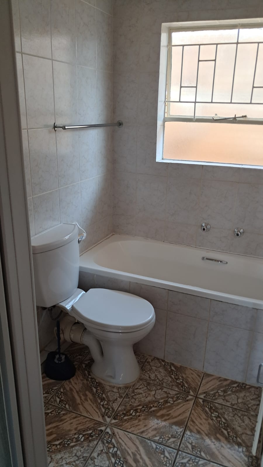 2 Bedroom Property for Sale in Noordheuwel Gauteng