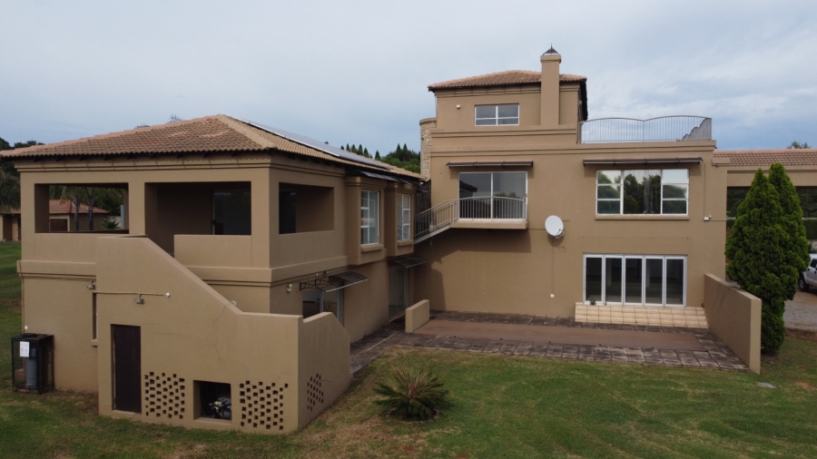 7 Bedroom Property for Sale in Mooikloof Gauteng