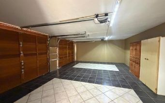 7 Bedroom Property for Sale in Mooikloof Gauteng