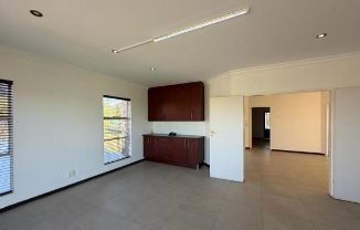 7 Bedroom Property for Sale in Mooikloof Gauteng