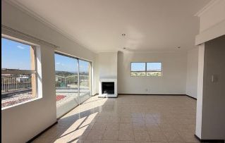 7 Bedroom Property for Sale in Mooikloof Gauteng