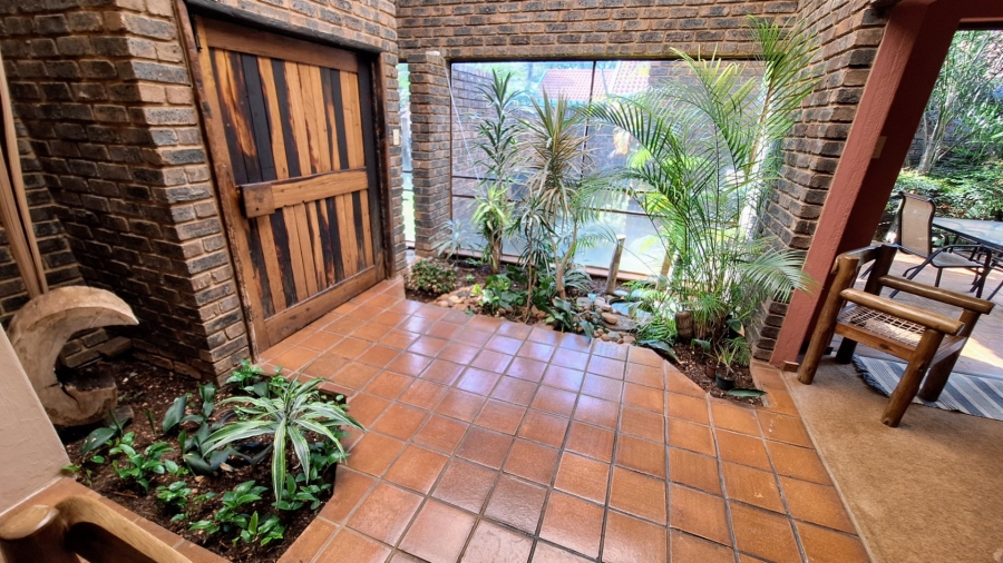 3 Bedroom Property for Sale in Theresa Park Gauteng
