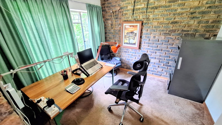3 Bedroom Property for Sale in Theresa Park Gauteng
