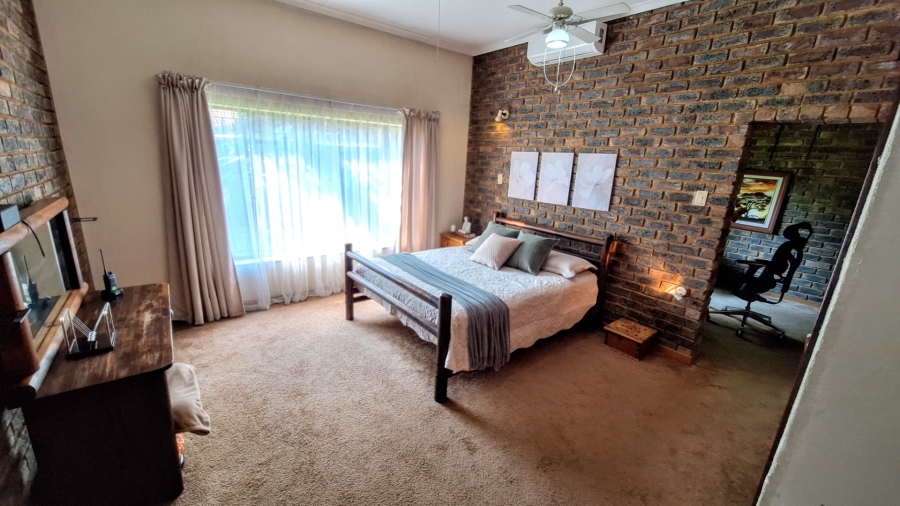 3 Bedroom Property for Sale in Theresa Park Gauteng