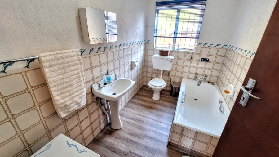 3 Bedroom Property for Sale in Theresa Park Gauteng