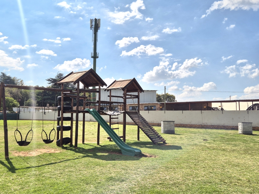 2 Bedroom Property for Sale in Benoni North Gauteng