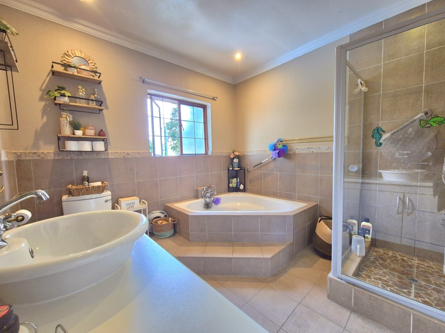 4 Bedroom Property for Sale in Dalview Gauteng