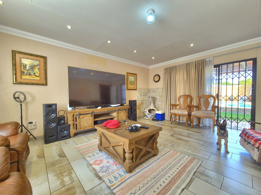 5 Bedroom Property for Sale in Brenthurst Gauteng