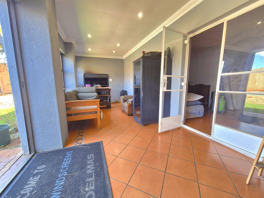 5 Bedroom Property for Sale in Brenthurst Gauteng
