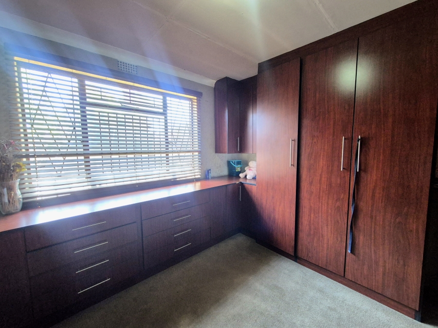 3 Bedroom Property for Sale in Brenthurst Gauteng