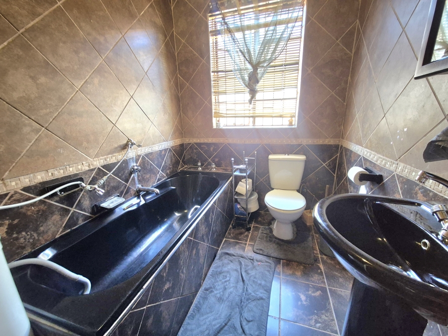 3 Bedroom Property for Sale in Brenthurst Gauteng