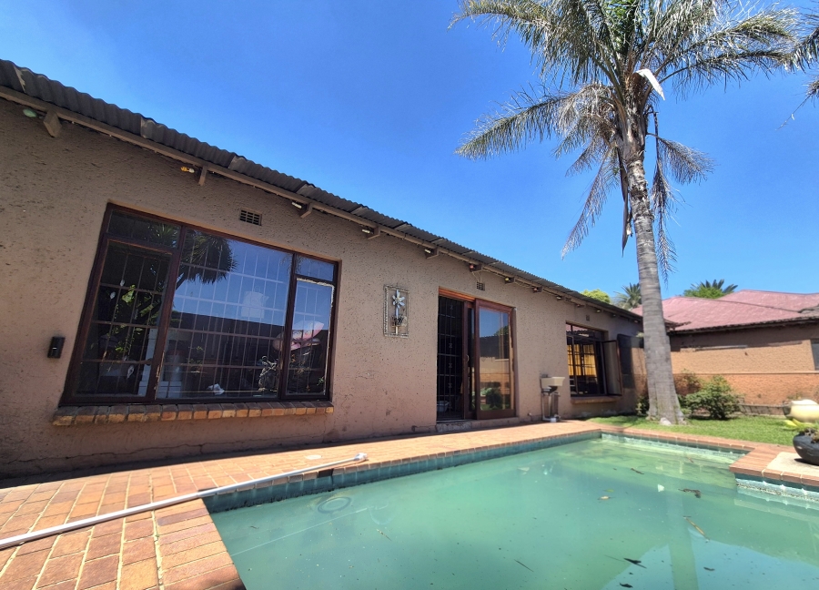 3 Bedroom Property for Sale in Brenthurst Gauteng
