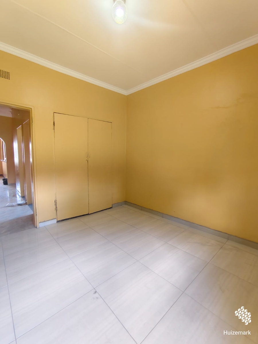 3 Bedroom Property for Sale in Vanderbijlpark Cw 6 Gauteng