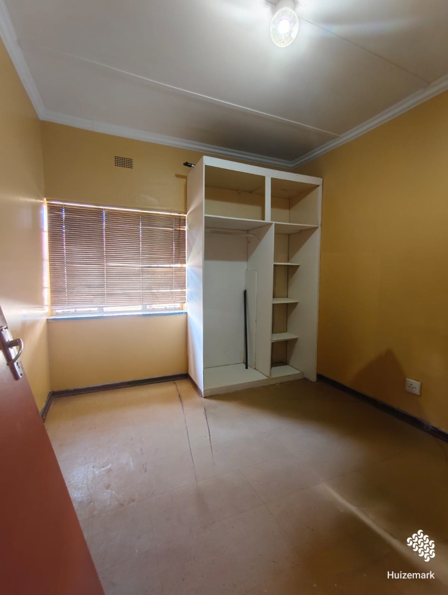 3 Bedroom Property for Sale in Vanderbijlpark Cw 6 Gauteng