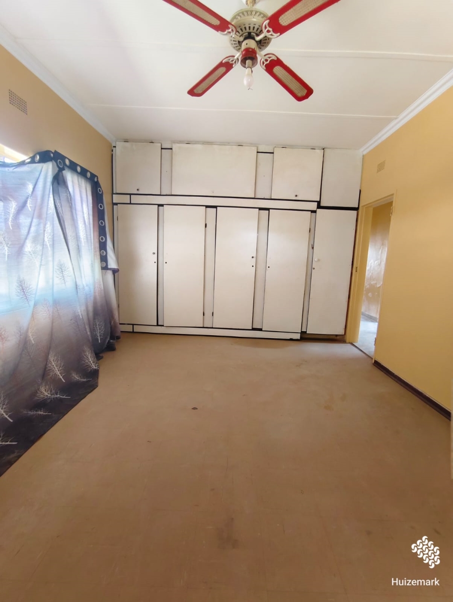 3 Bedroom Property for Sale in Vanderbijlpark Cw 6 Gauteng