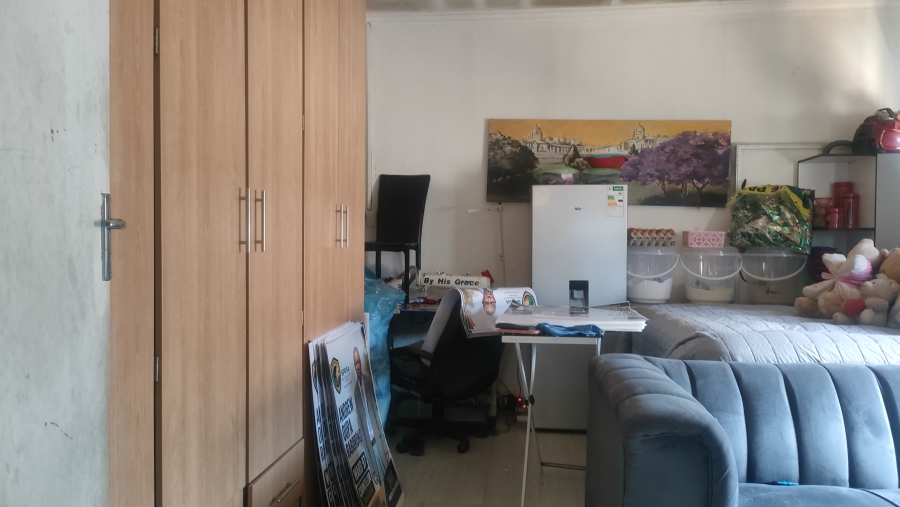 12 Bedroom Property for Sale in Pretoria West Gauteng