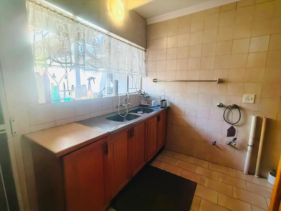 3 Bedroom Property for Sale in Van Riebeeck Park Gauteng